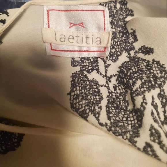 Laetitia Vintage Pattern Oversized Hanky Hem Kimono/Cardigan with tassels OS - Picture 5 of 10